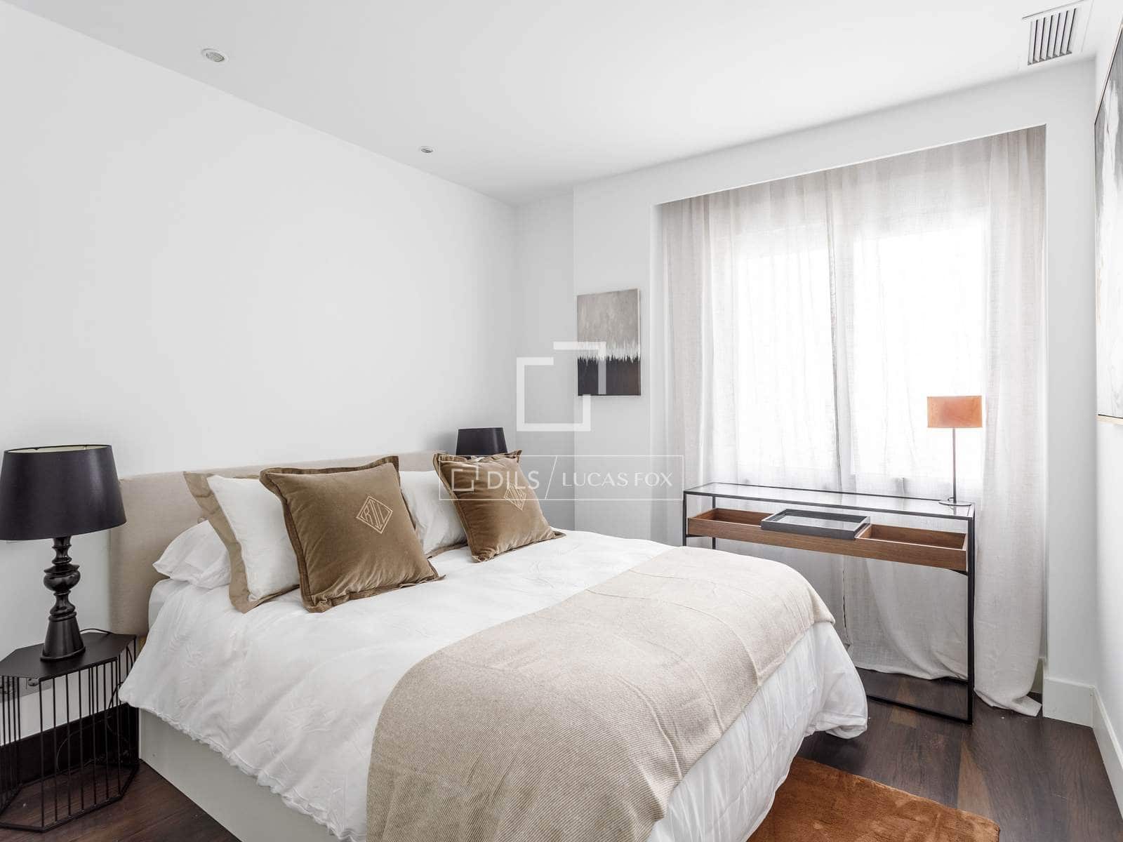 3 makuuhuone Huoneisto vuokrattavana paikassa Madrid kaupunki - 5 500 € (Ref: 9953039)