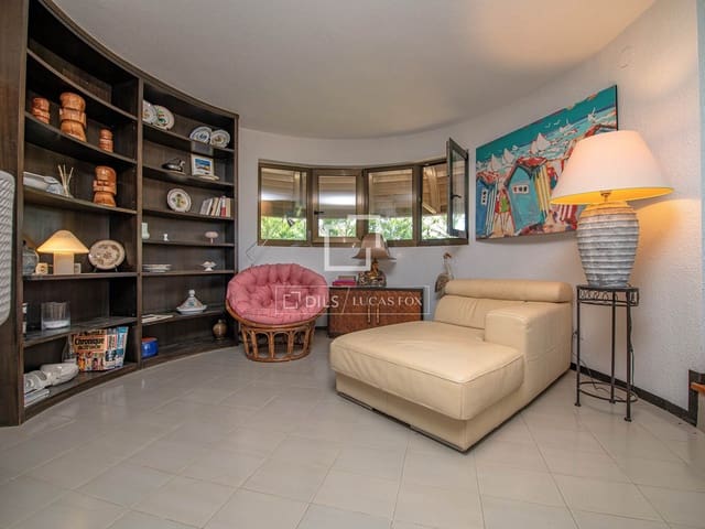 7 makuuhuone Huvila myytävänä paikassa Platja d'Aro, Castell-Platja d'Aro mukana uima-altaan 
autotalli - 1 250 000 € (Ref: 9953040)