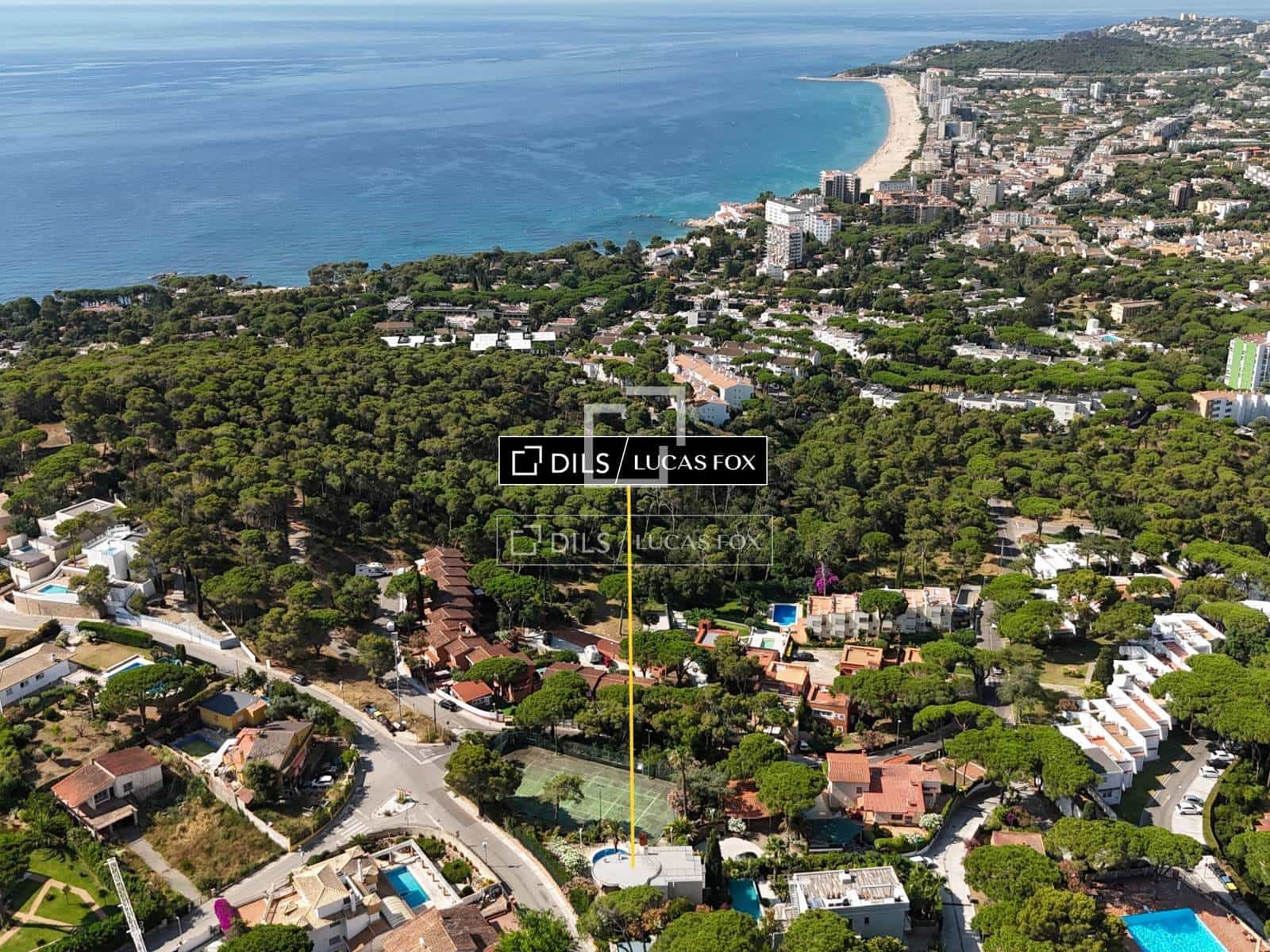 7 makuuhuone Huvila myytävänä paikassa Platja d'Aro mukana uima-altaan 
autotalli - 1 250 000 € (Ref: 9953040)