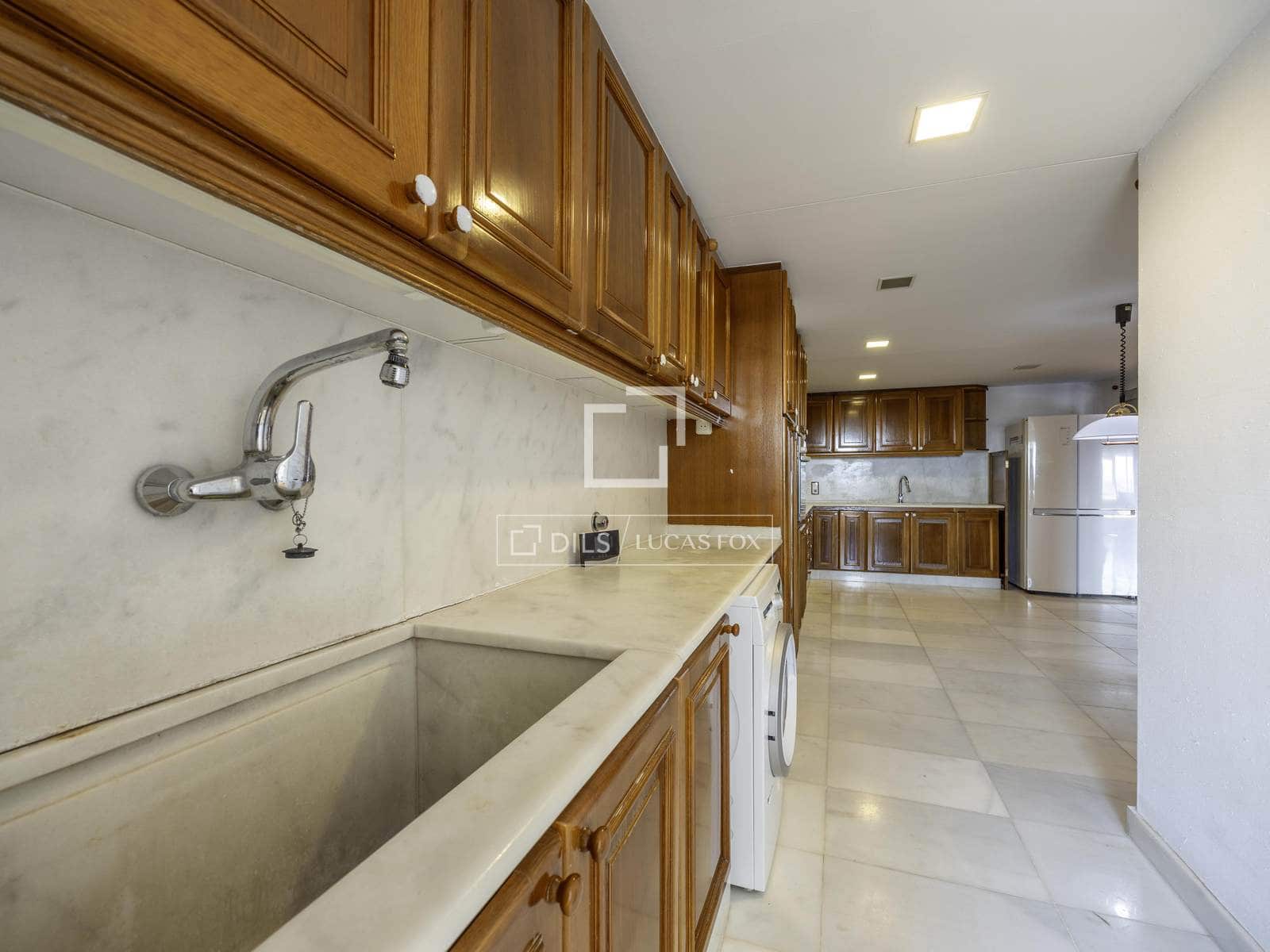 4 soverom Leilighet til salgs i Valencia by med garasje - € 1 800 000 (Ref: 9953041)