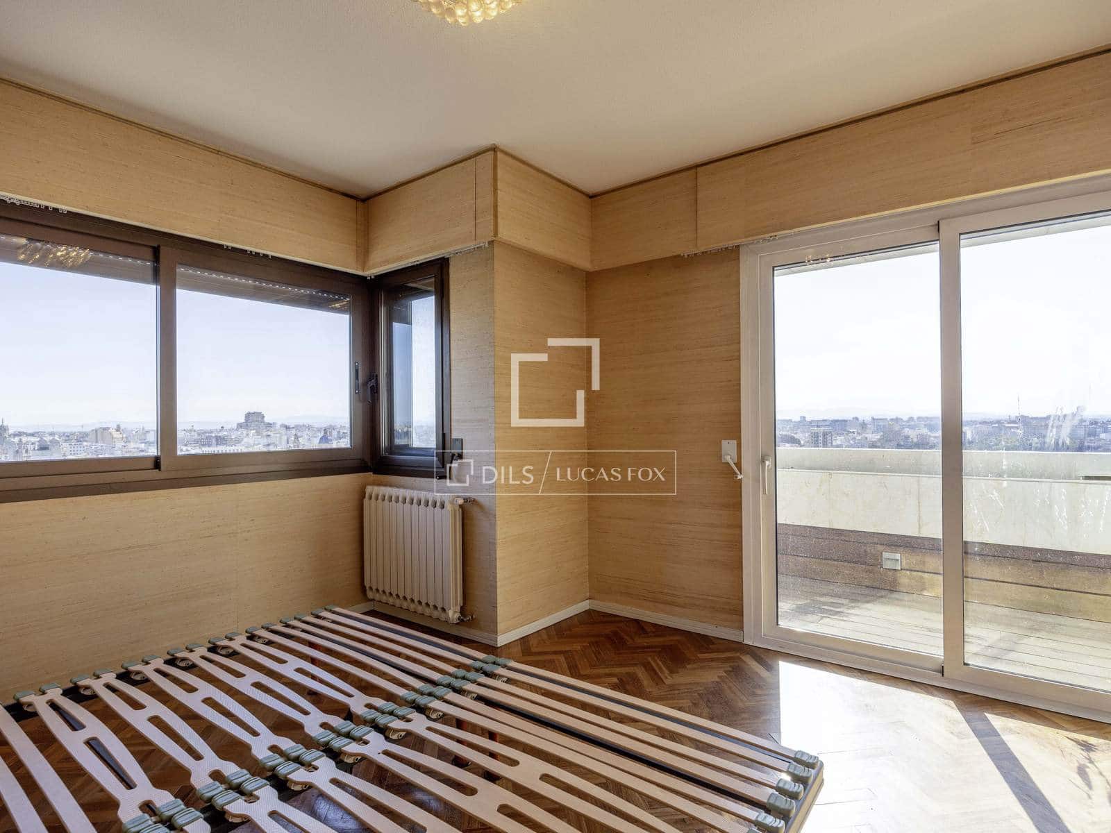 4 soverom Leilighet til salgs i Valencia by med garasje - € 1 800 000 (Ref: 9953041)