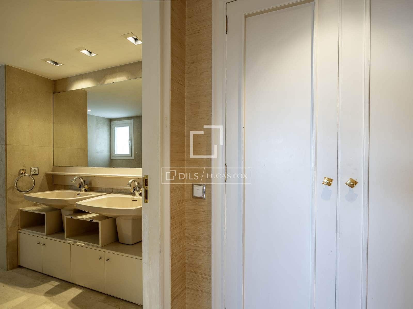 4 soverom Leilighet til salgs i Valencia by med garasje - € 1 800 000 (Ref: 9953041)