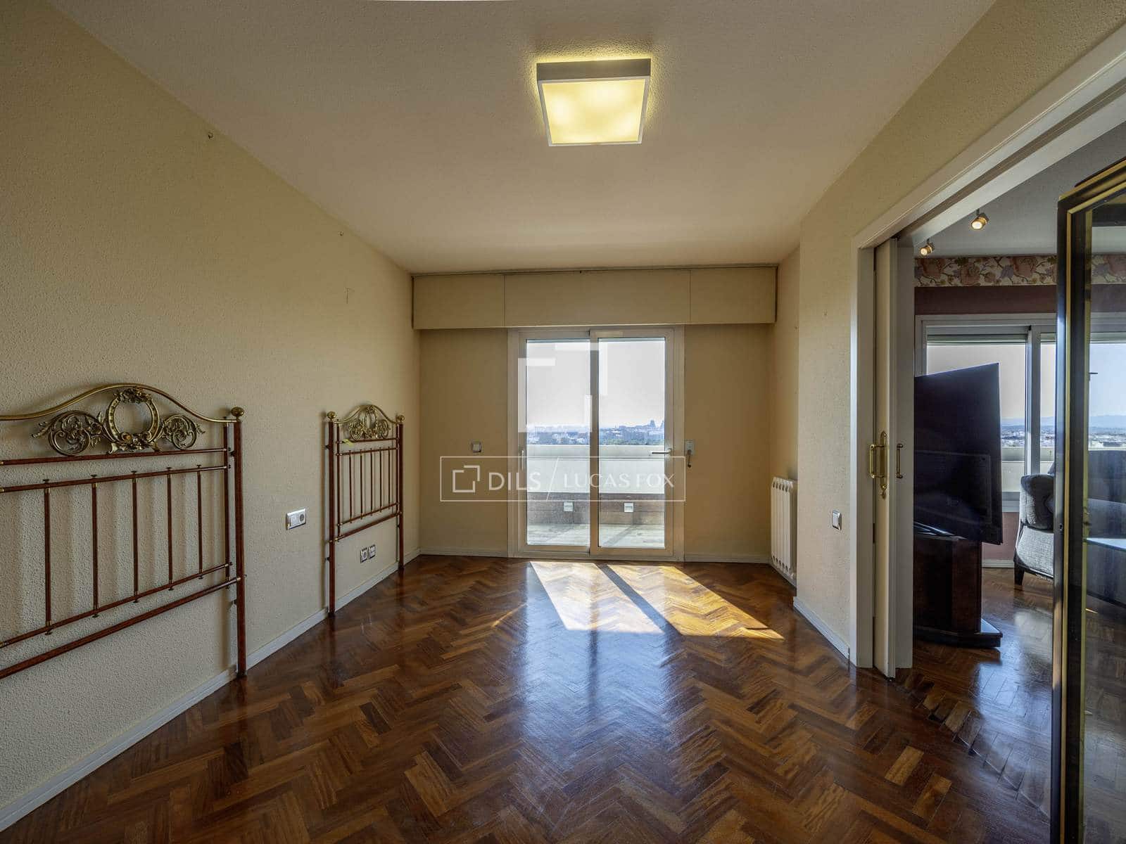 4 soverom Leilighet til salgs i Valencia by med garasje - € 1 800 000 (Ref: 9953041)