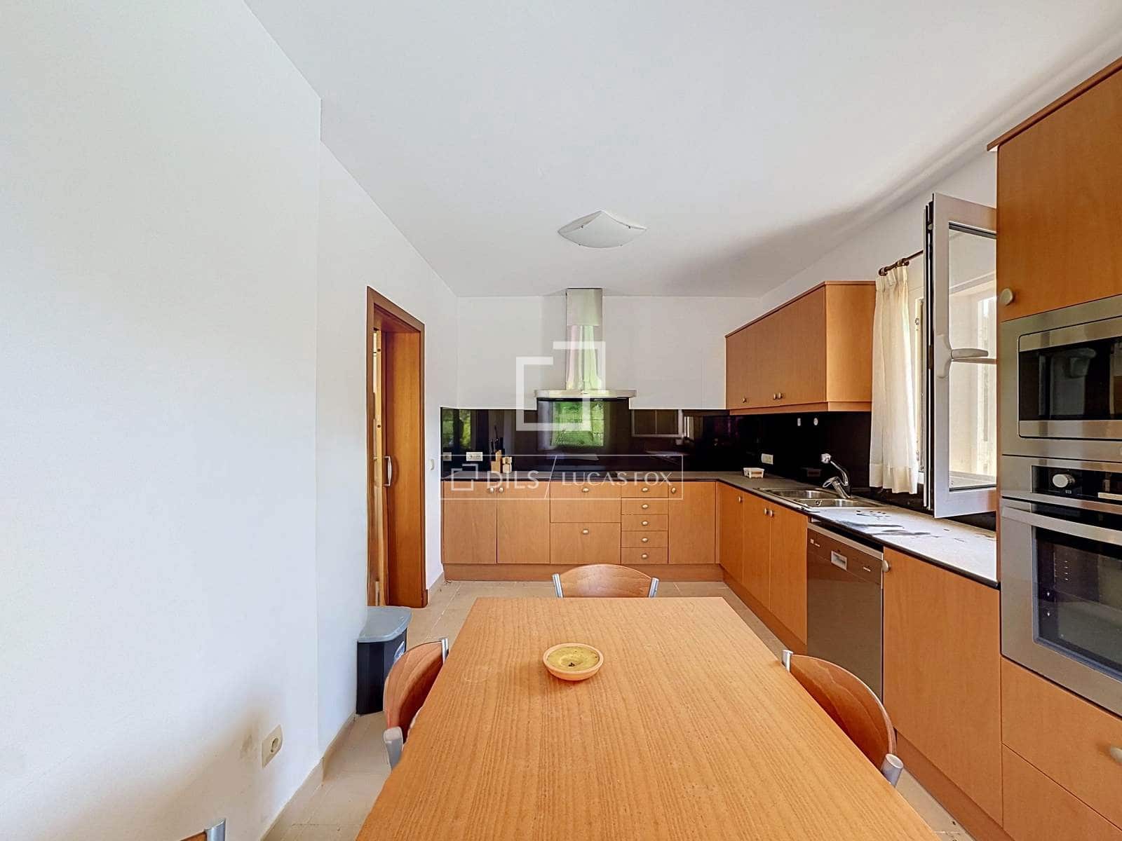 4 soverom Villa til salgs i San Luis / Sant Lluis med svømmebasseng garasje - € 1 217 000 (Ref: 9953351)