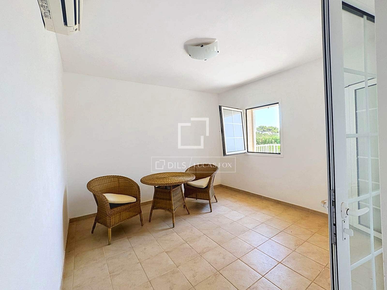 4 soverom Villa til salgs i San Luis / Sant Lluis med svømmebasseng garasje - € 1 217 000 (Ref: 9953351)