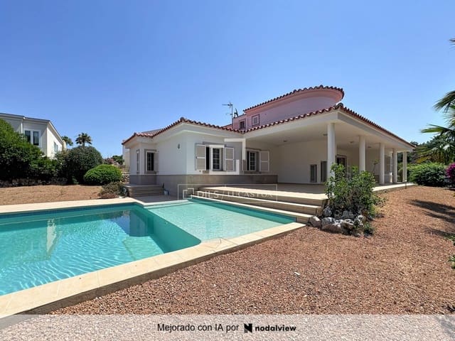 4 soverom Villa til salgs i San Luis / Sant Lluís med svømmebasseng garasje - € 1 217 000 (Ref: 9953351)