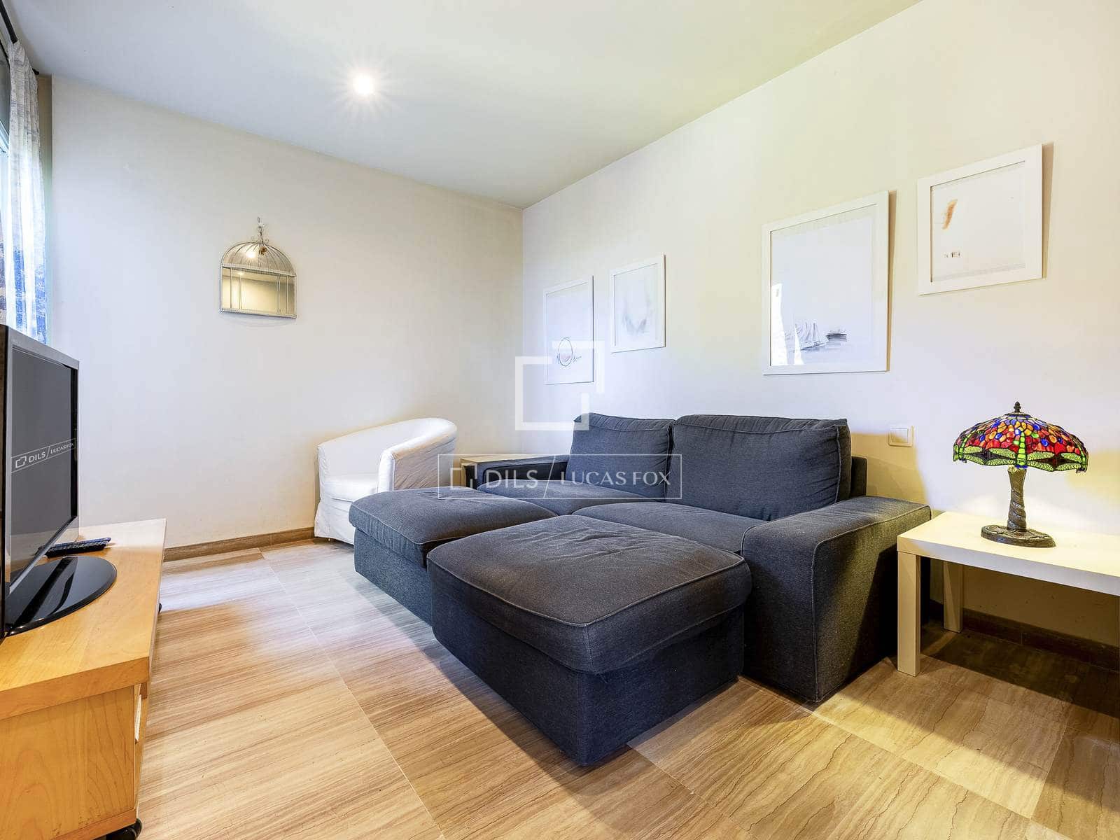 6 soverom Villa til salgs i Tarragona by med svømmebasseng garasje - € 625 000 (Ref: 9953353)