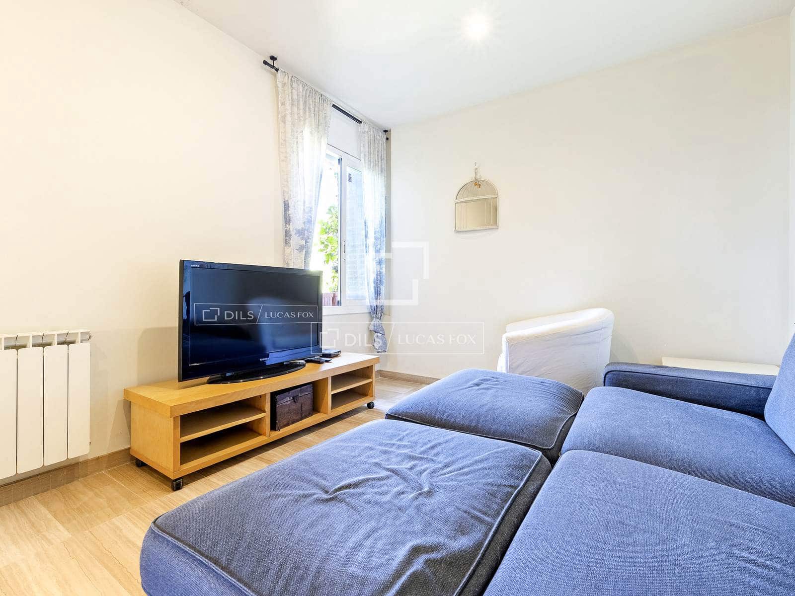 6 soverom Villa til salgs i Tarragona by med svømmebasseng garasje - € 625 000 (Ref: 9953353)