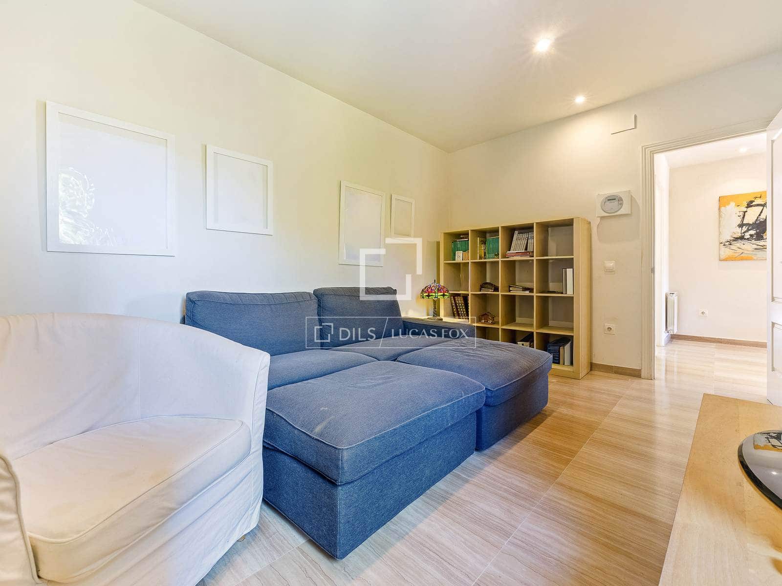 6 soverom Villa til salgs i Tarragona by med svømmebasseng garasje - € 625 000 (Ref: 9953353)