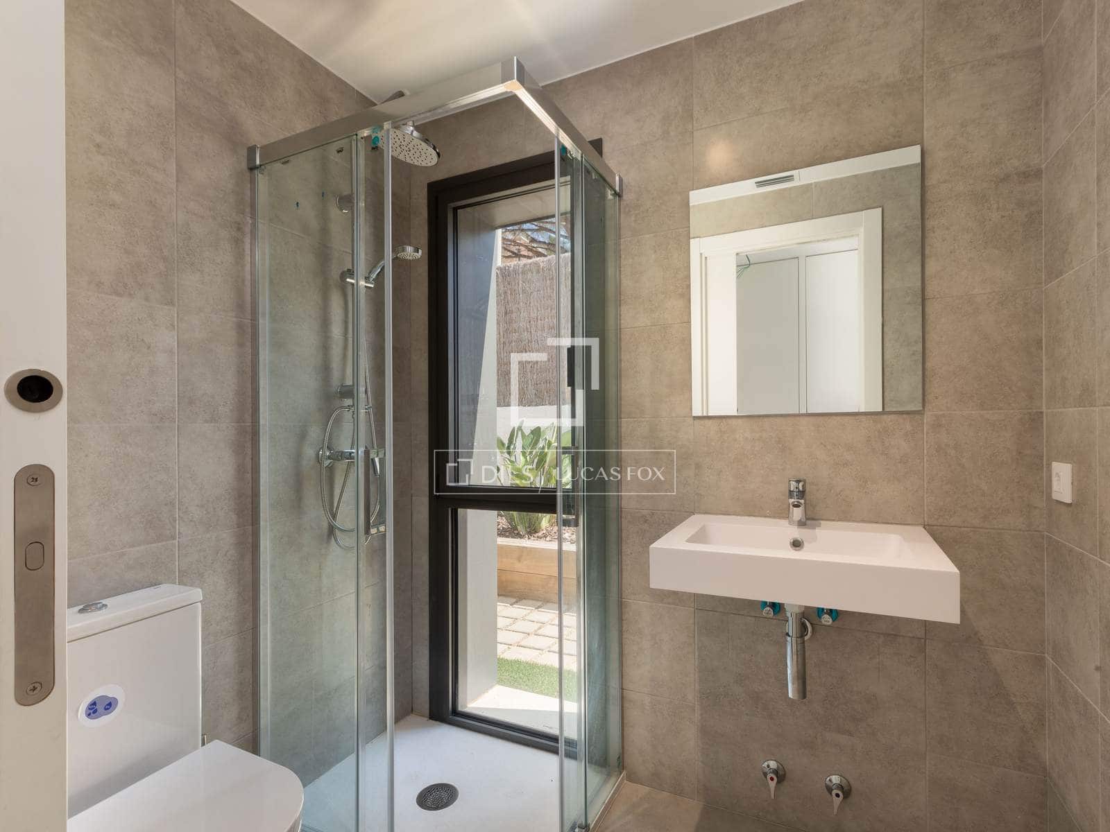 5 soveværelse Villa til salg i Llanca med swimmingpool garage - € 1.375.000 (Ref: 9953354)