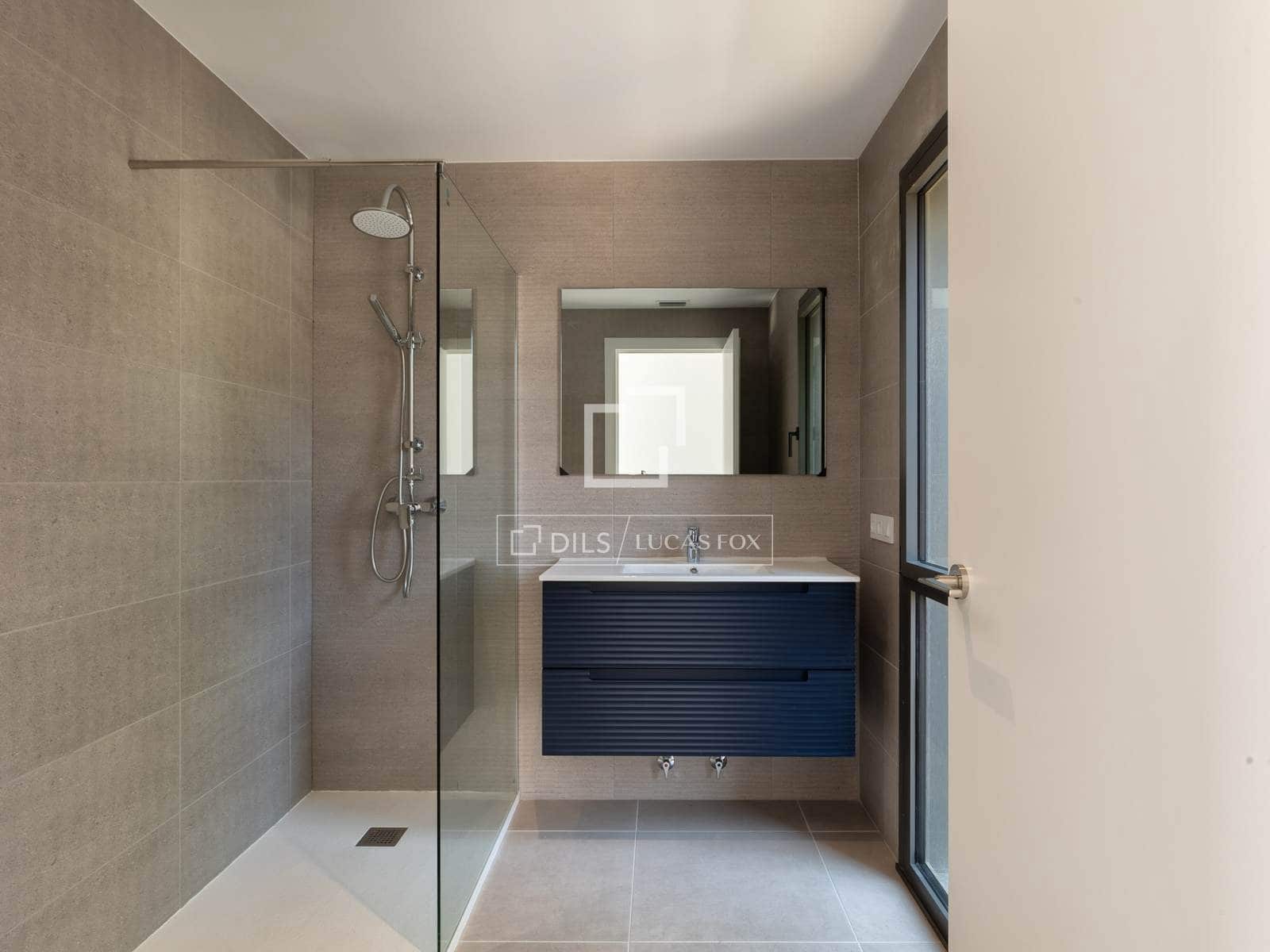 5 soveværelse Villa til salg i Llanca med swimmingpool garage - € 1.375.000 (Ref: 9953354)