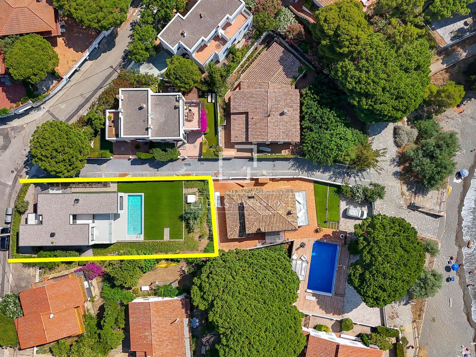 5 soveværelse Villa til salg i Llanca med swimmingpool garage - € 1.375.000 (Ref: 9953354)