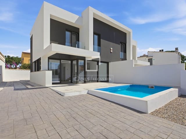 4 sovrum Villa till salu i Empuriabrava, Castelló d'Empúries med pool garage - 649 000 € (Ref: 9953423)
