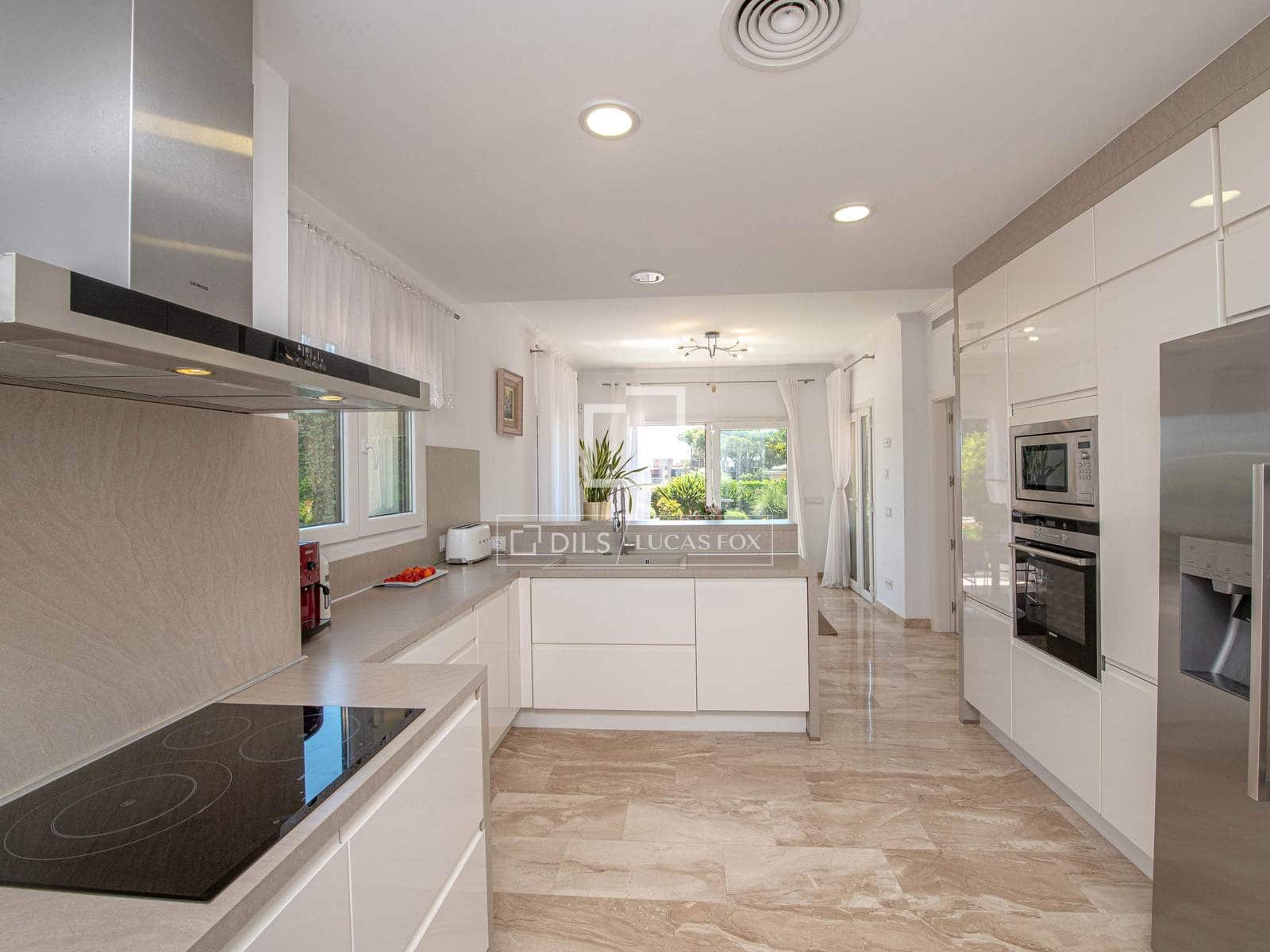 5 soverom Villa til salgs i Calonge i Sant Antoni med svømmebasseng garasje - € 2 500 000 (Ref: 9953427)