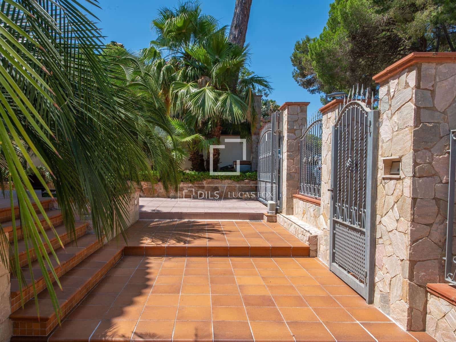 5 soverom Villa til salgs i Calonge i Sant Antoni med svømmebasseng garasje - € 2 500 000 (Ref: 9953427)