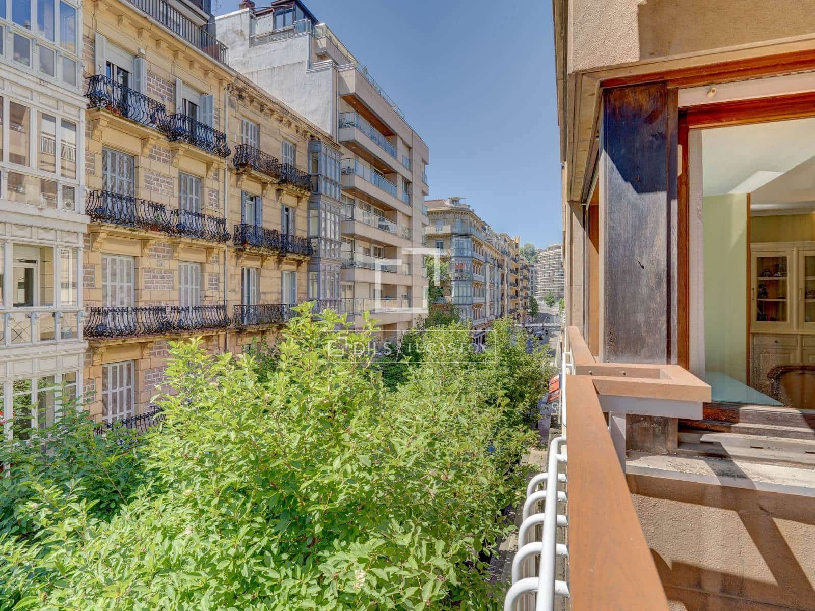 4 Zimmer Apartment zu verkaufen in Donostia-San Sebastian - 1.195.000 € (Ref: 9953459)