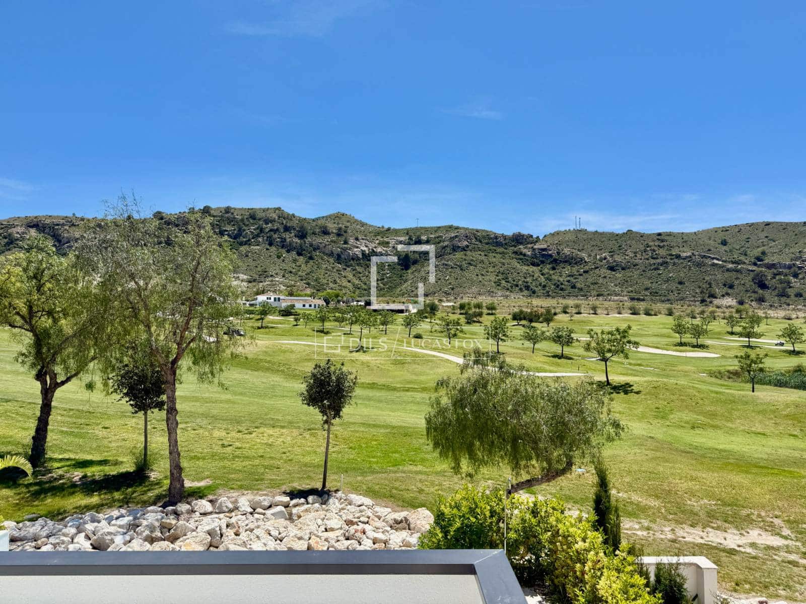 3 chambre Villa/Maison à vendre à Monforte del Cid avec piscine garage - 585 000 € (Ref: 9955426)