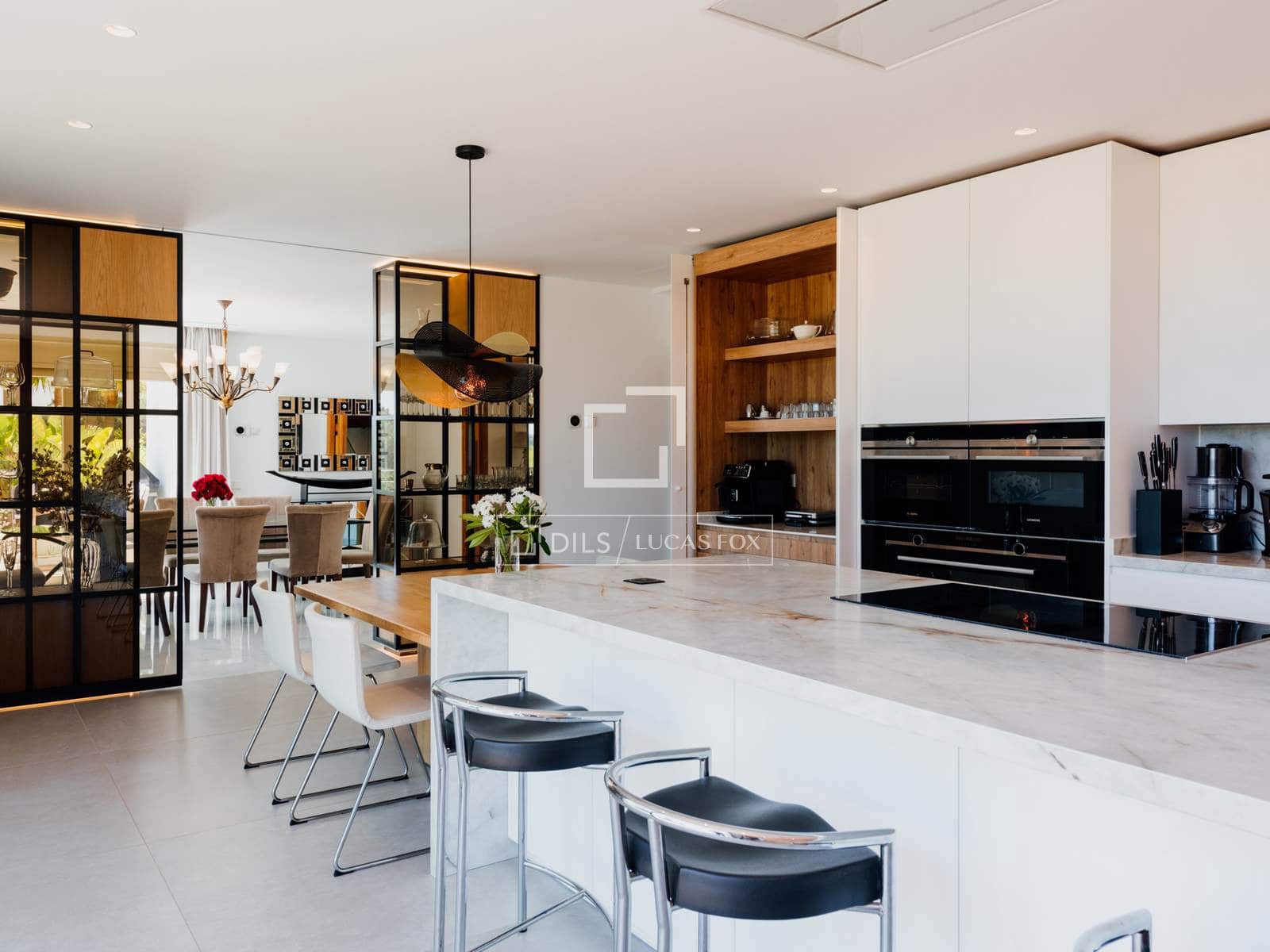 9 bedroom Villa for sale in Puig de'n Valls with pool garage - € 7,500,000 (Ref: 9955427)