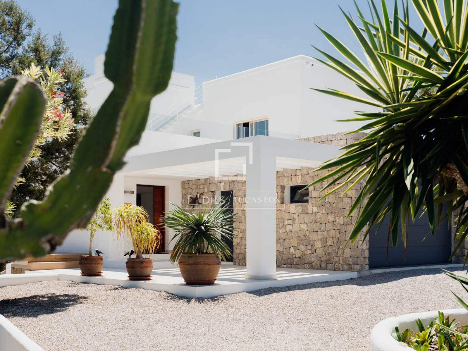 9 bedroom Villa for sale in Puig de'n Valls with pool garage - € 7,500,000 (Ref: 9955427)