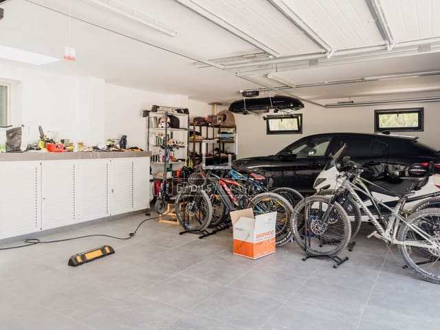 9 chambre Villa/Maison à vendre à Puig de'n Valls, Santa Eulalia / Santa Eularia avec piscine garage - 7 500 000 € (Ref: 9955427)