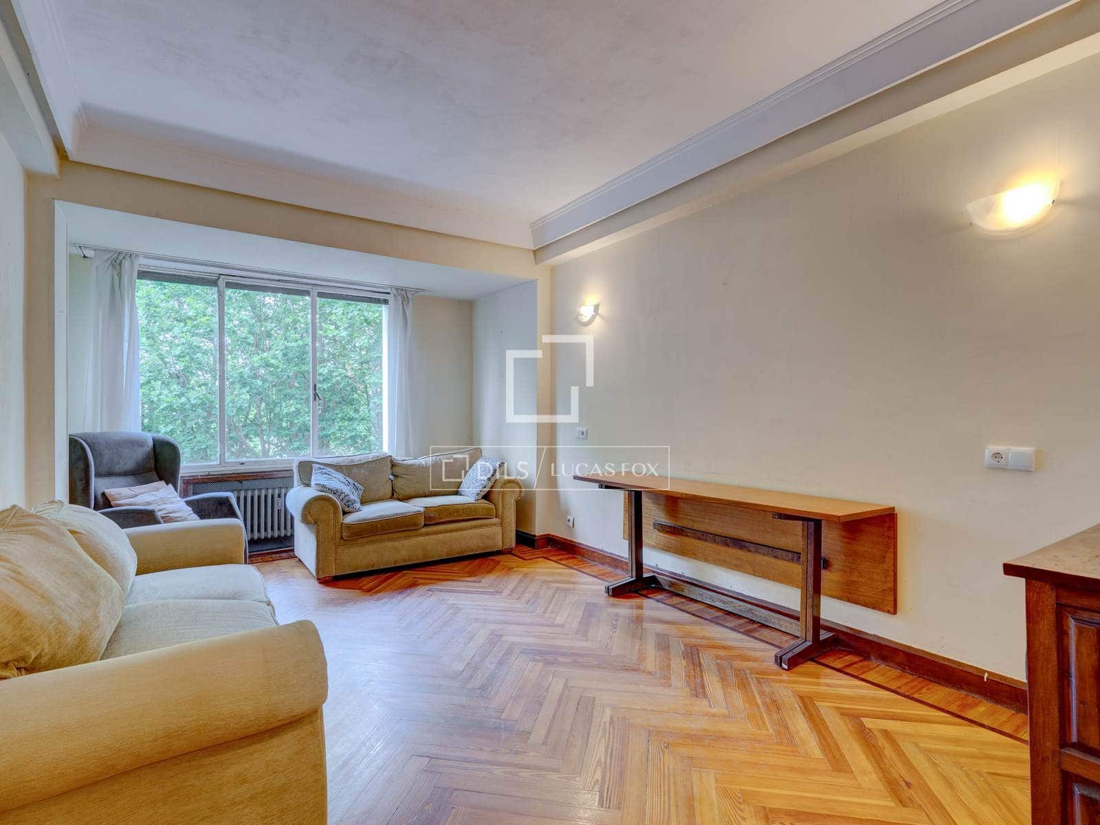 5 bedroom Apartment for sale in Donostia-San Sebastian - € 780,000 (Ref: 9956100)