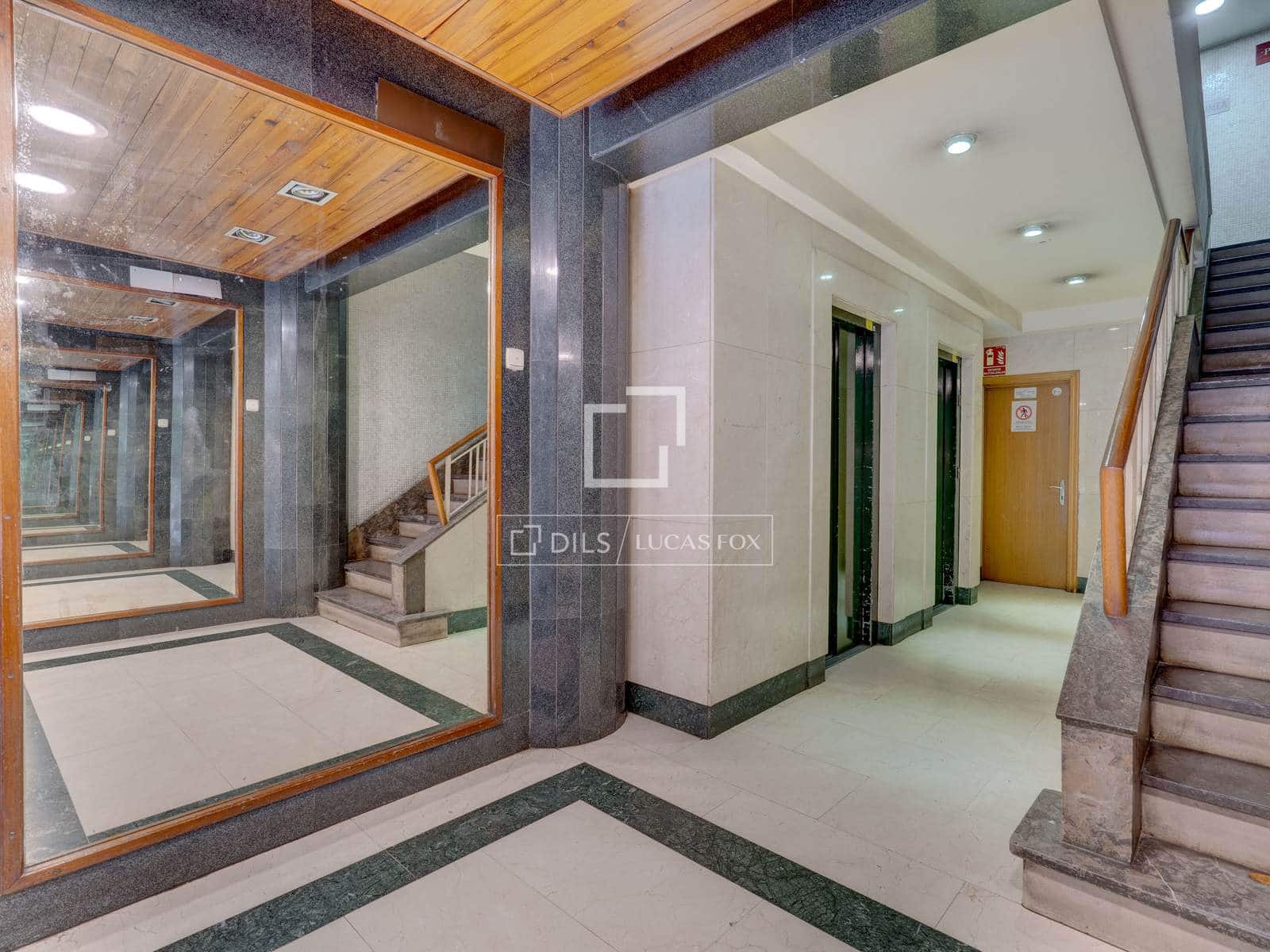 5 bedroom Apartment for sale in Donostia-San Sebastian - € 780,000 (Ref: 9956100)