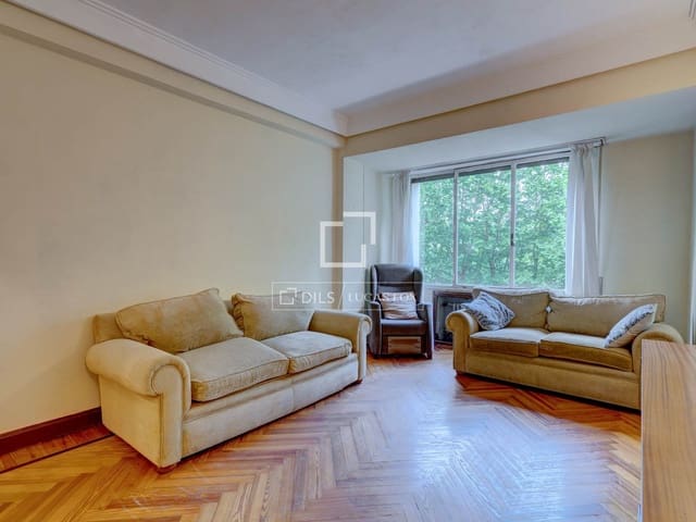 5 slaapkamer Appartement te koop in Donostia-San Sebastián - € 780.000 (Ref: 9956100)
