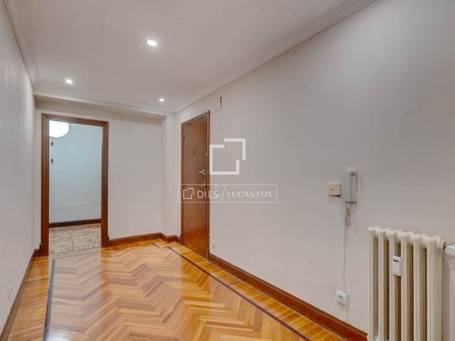 5 makuuhuone Huoneisto myytävänä paikassa Donostia-San Sebastián - 740 000 € (Ref: 9956100)