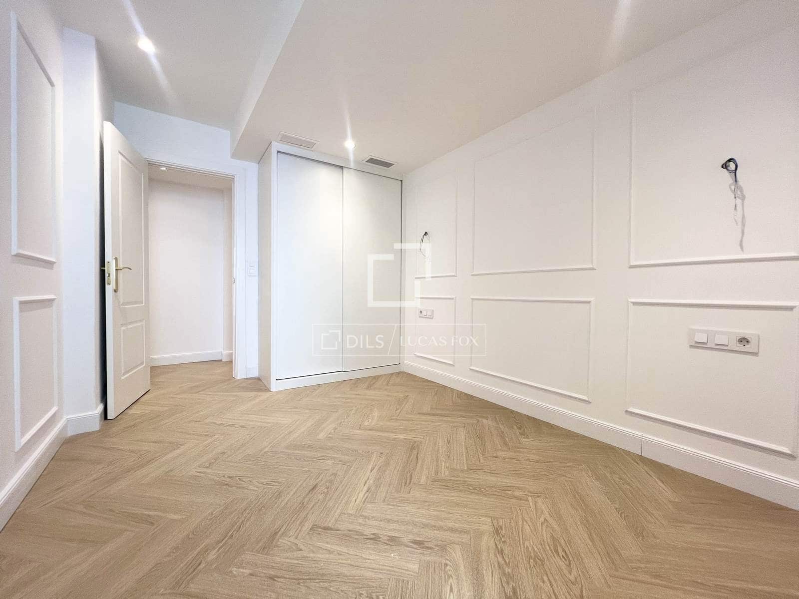 3 chambre Appartement à vendre à Alicante ville - 420 000 € (Ref: 9956192)