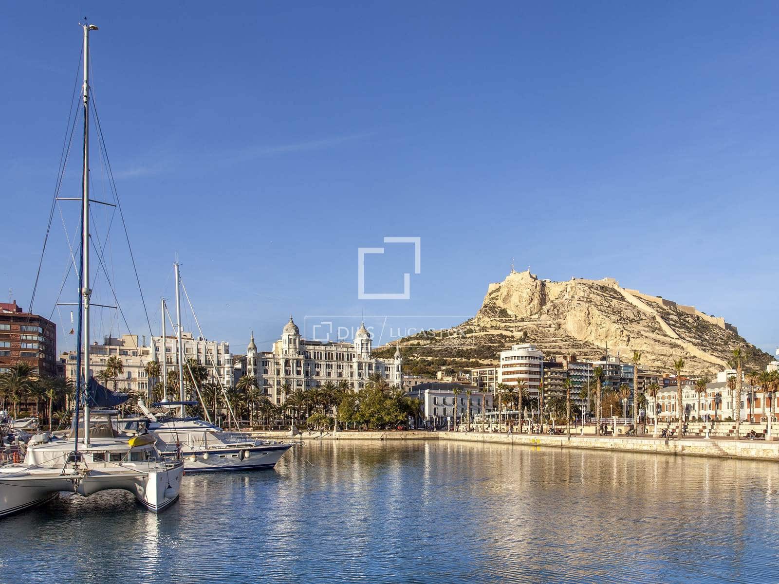 3 chambre Appartement à vendre à Alicante ville - 420 000 € (Ref: 9956192)