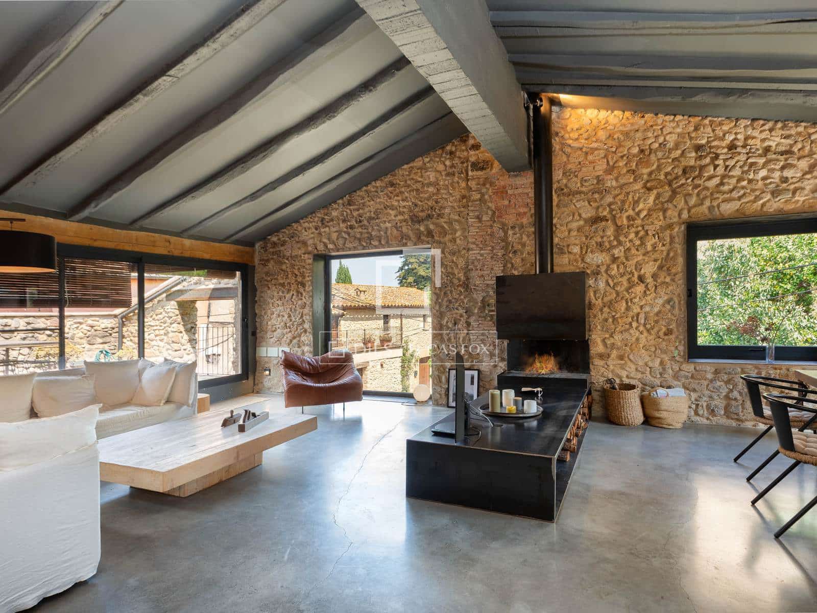 3 bedroom Finca/Country House for sale in Orriols - € 565,000 (Ref: 9956193)