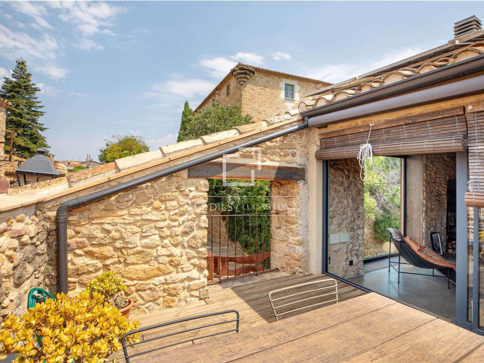 3 bedroom Finca/Country House for sale in Orriols - € 565,000 (Ref: 9956193)