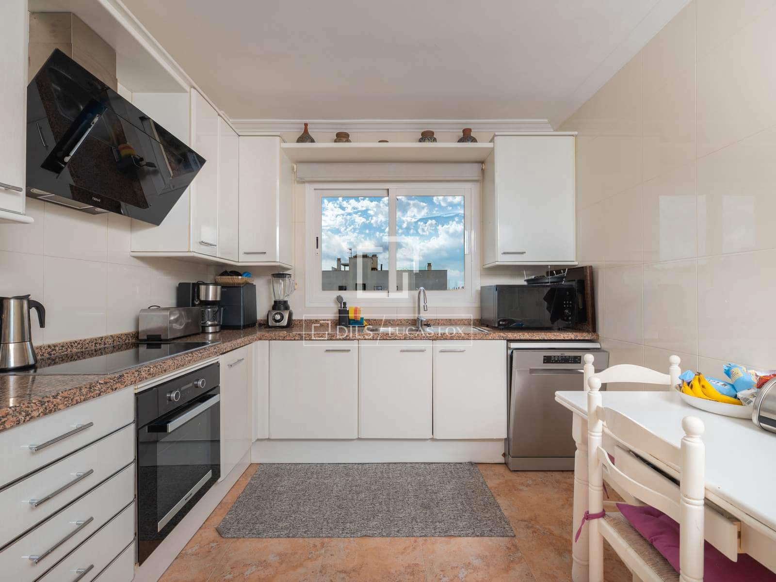 3 Zimmer Apartment zu verkaufen in Nuestra Senora de Jesus mit Garage - 1.015.000 € (Ref: 9956194)
