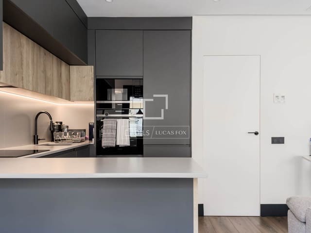 2 chambre Appartement à vendre à Rios Rosas, Madrid ville - 990 000 € (Ref: 9956320)