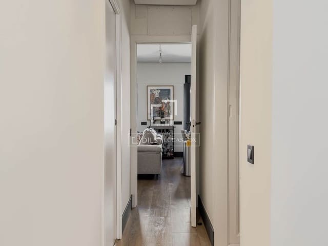 2 chambre Appartement à vendre à Rios Rosas, Madrid ville - 990 000 € (Ref: 9956320)