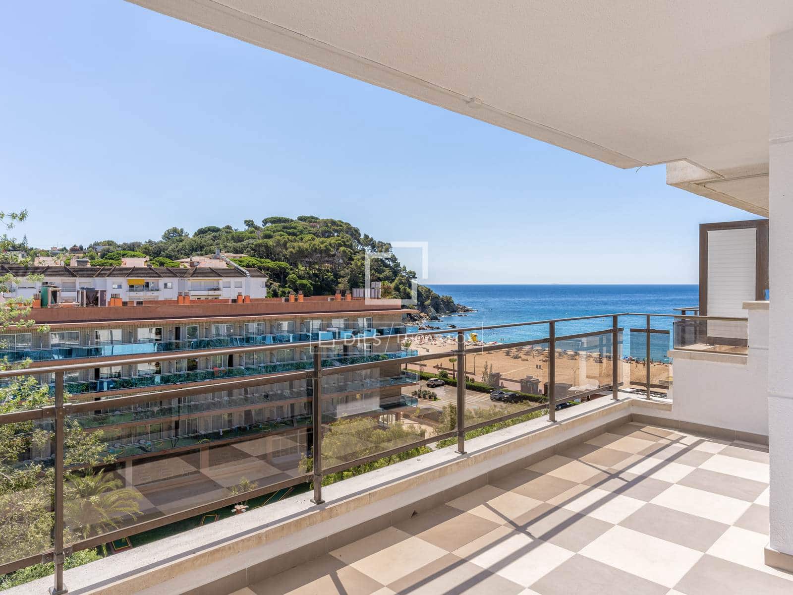 2 quarto Apartamento para venda em Lloret de Mar com piscina garagem - 345 000 € (Ref: 9956499)