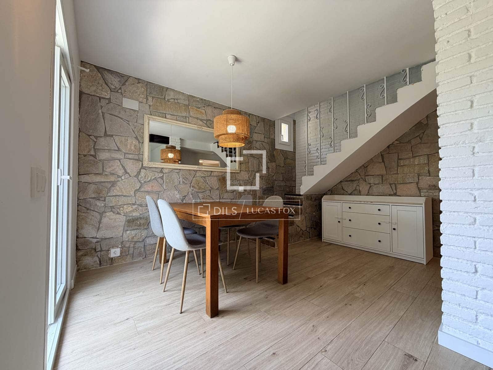 2 soveværelse Villa til salg i Santa Cristina d'Aro med swimmingpool - € 375.000 (Ref: 9956585)