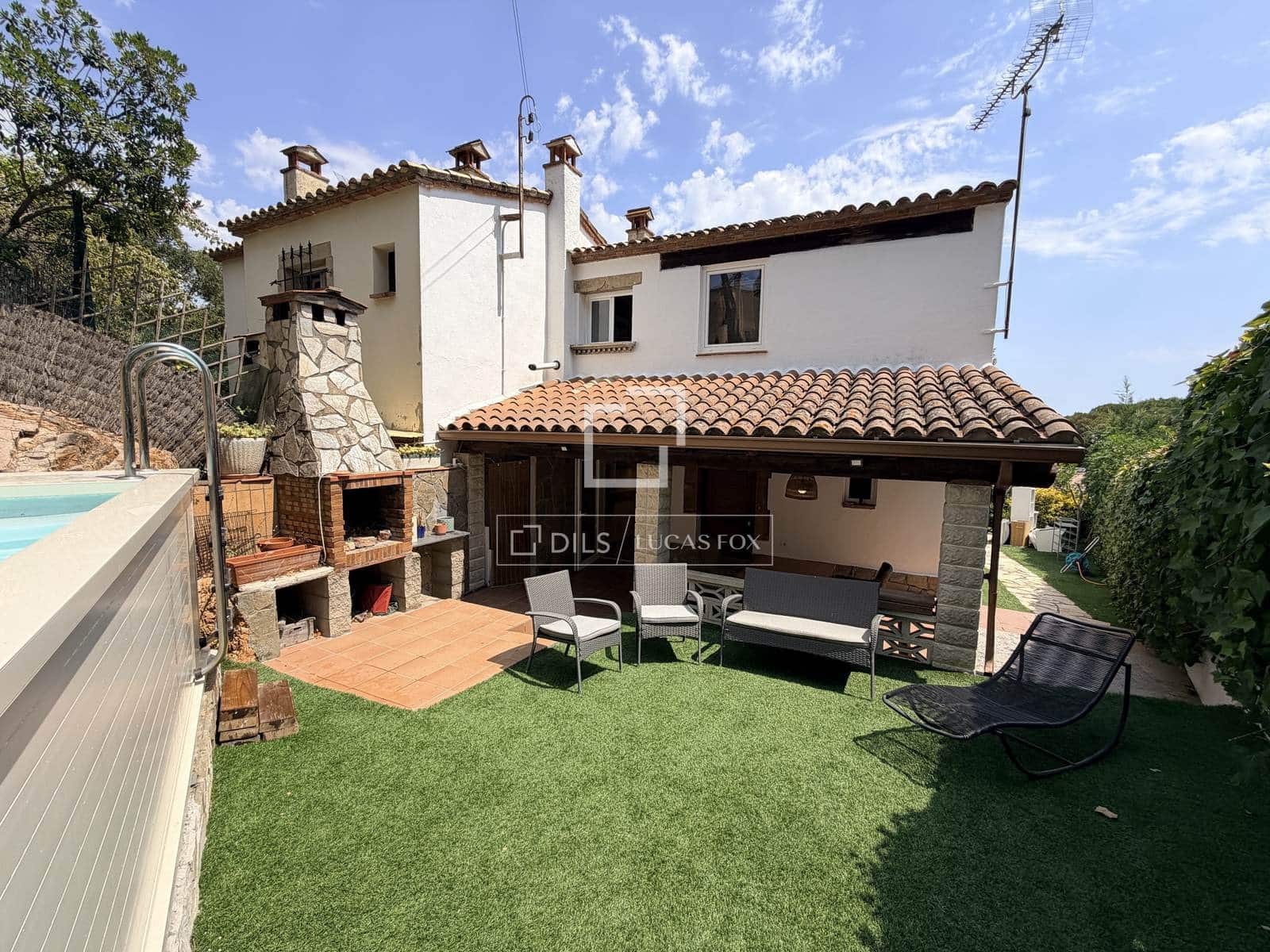 2 soveværelse Villa til salg i Santa Cristina d'Aro med swimmingpool - € 375.000 (Ref: 9956585)