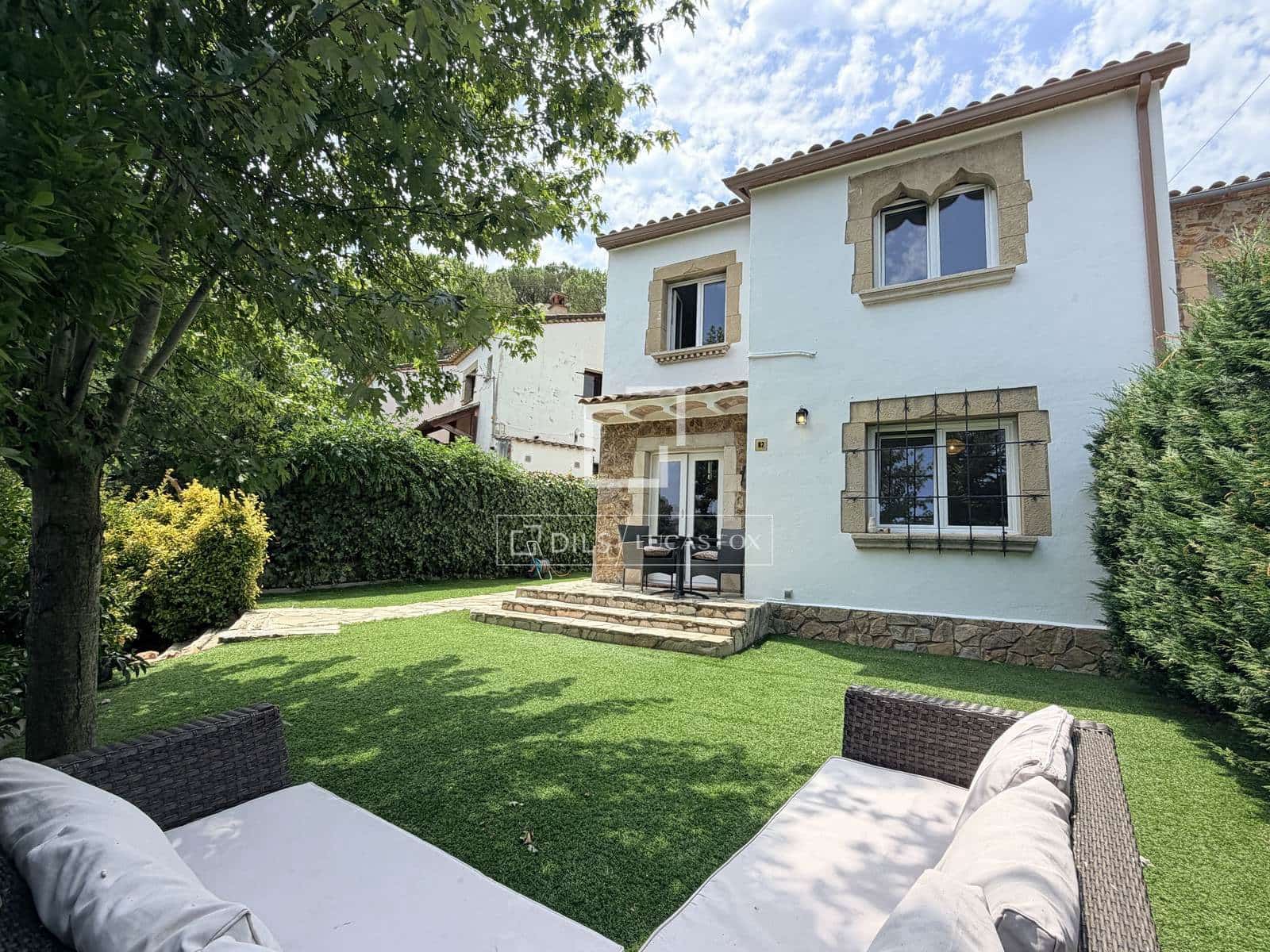 2 soveværelse Villa til salg i Santa Cristina d'Aro med swimmingpool - € 375.000 (Ref: 9956585)