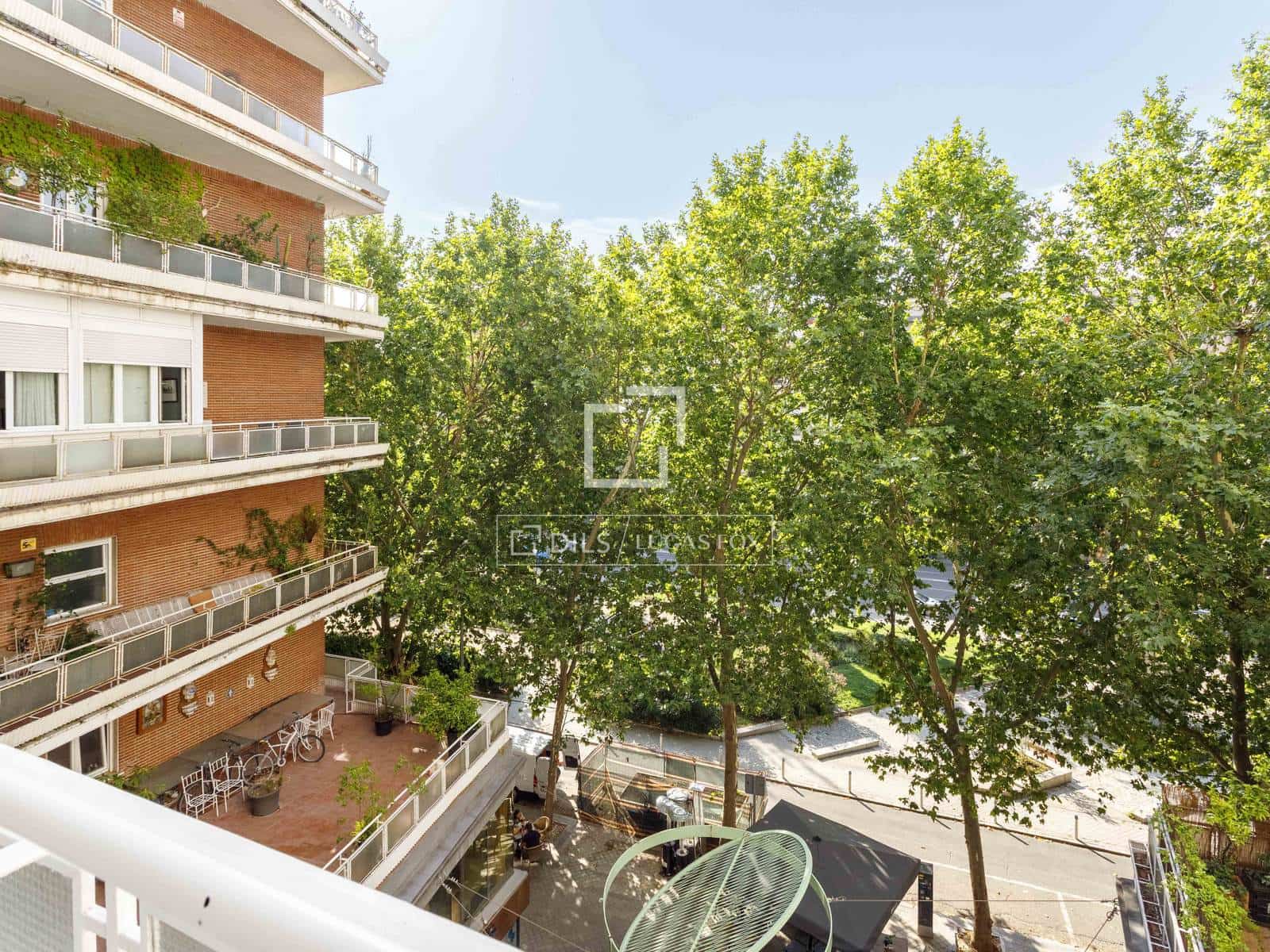 3 quarto Apartamento para arrendar em Madrid cidade com garagem - 4 800 € (Ref: 9958261)