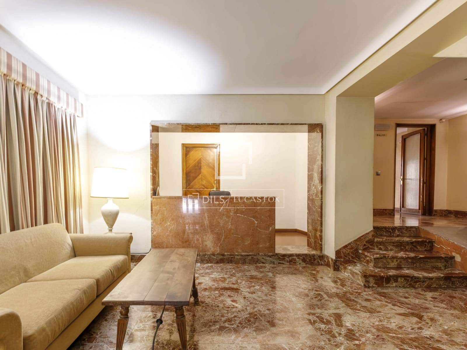 3 quarto Apartamento para arrendar em Madrid cidade com garagem - 4 800 € (Ref: 9958261)