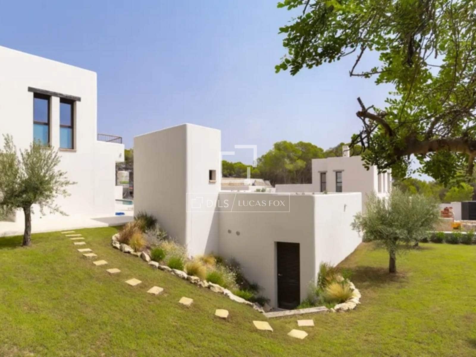 3 bedroom Villa for sale in Moraira with pool garage - € 1,750,000 (Ref: 9958520)