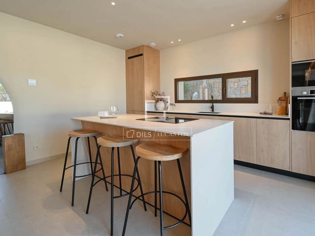 Chalet de 3 habitaciones en Moraira, Teulada-Moraira en venta con piscina garaje - 1.750.000 € (Ref: 9958520)