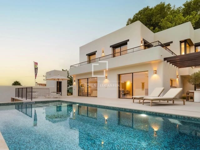 Chalet de 3 habitaciones en Moraira, Teulada-Moraira en venta con piscina garaje - 1.750.000 € (Ref: 9958520)