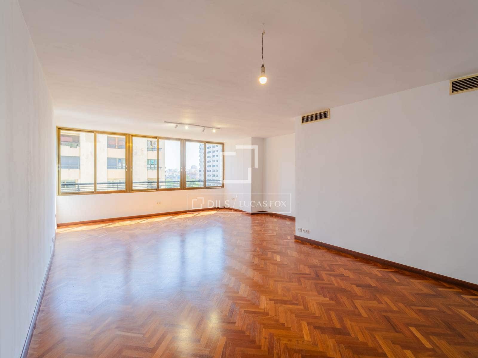 3 camera da letto Appartamento da affittare in Valencia citta con garage - 2.000 € (Rif: 9958711)