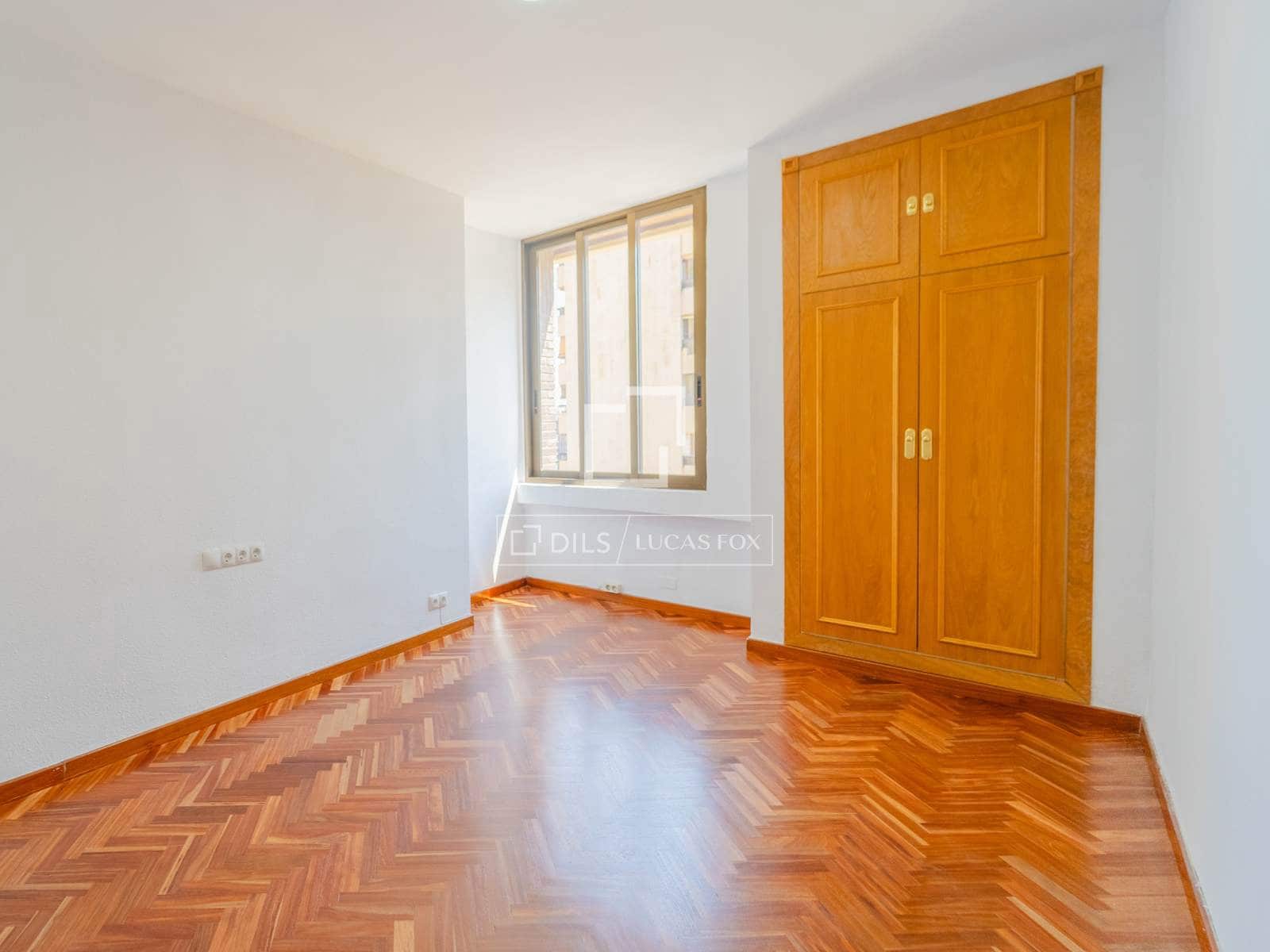 3 camera da letto Appartamento da affittare in Valencia citta con garage - 2.000 € (Rif: 9958711)