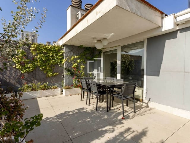 4 quarto Penthouse para arrendar em Cuatro Caminos, Madrid cidade com garagem - 7 000 € (Ref: 9958718)