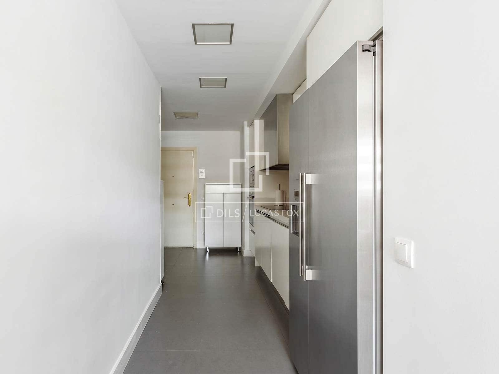 4 bedroom Penthouse for rent in Madrid city with garage - € 7,000 (Ref: 9958718)
