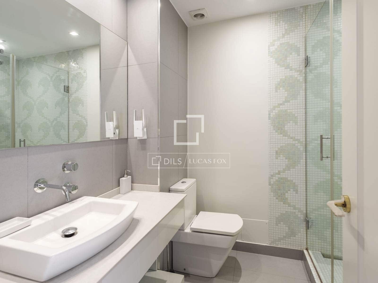 4 bedroom Penthouse for rent in Madrid city with garage - € 7,000 (Ref: 9958718)