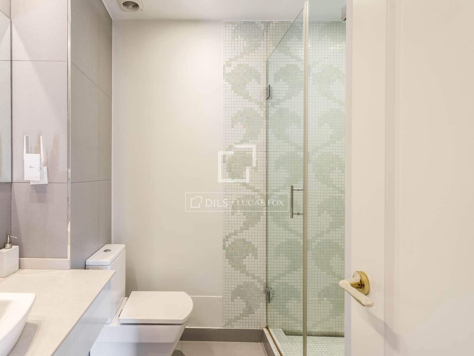 4 bedroom Penthouse for rent in Madrid city with garage - € 7,000 (Ref: 9958718)
